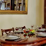 La Casa Del\' Maestro